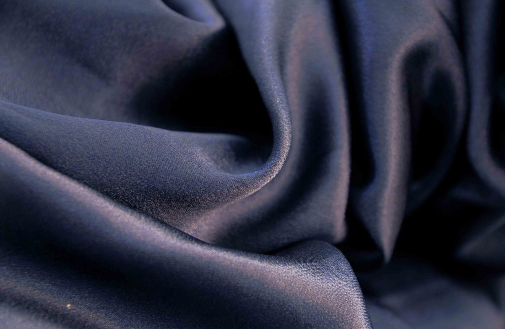 Tips For Working With Slippery Fabrics